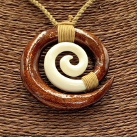Hueso y Madera | Koru Maori XL Hueso y Madera | Koru Maori XL